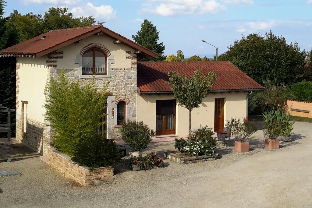 Chambres d'Hôtes Grange Carrée Saint-Rémy Esterno foto